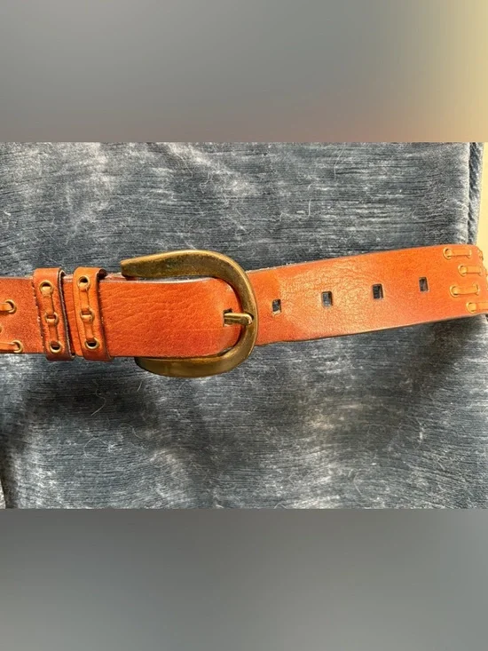 Brown Leather Belt with Brass hardware - Picture 2 of 8
